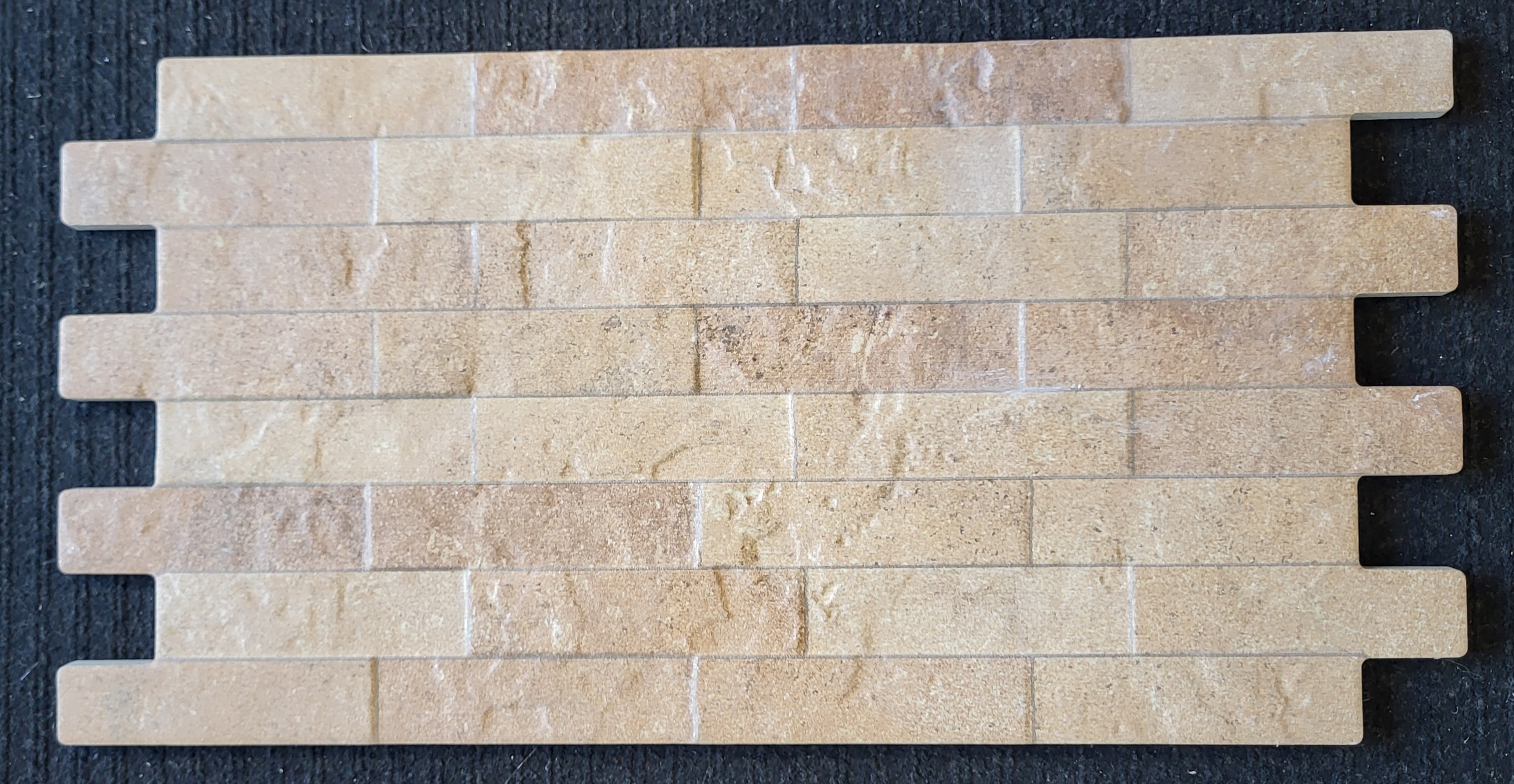 Roca Beige , In Stock: 1.32 m2 ( Packaging: 8, Packaging: 0.88 m2)